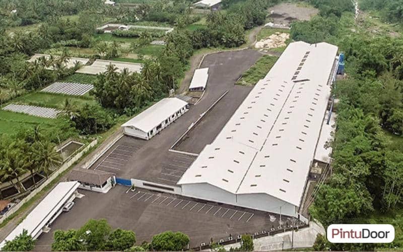 pintudoor woodworking factory wood door indonesia