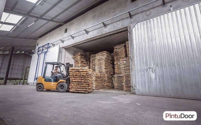 What You Need to Know about Kiln Dry PintuDoor