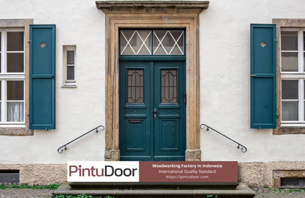 Wooden Doors in Poland, Characteristics, and Uniqueness